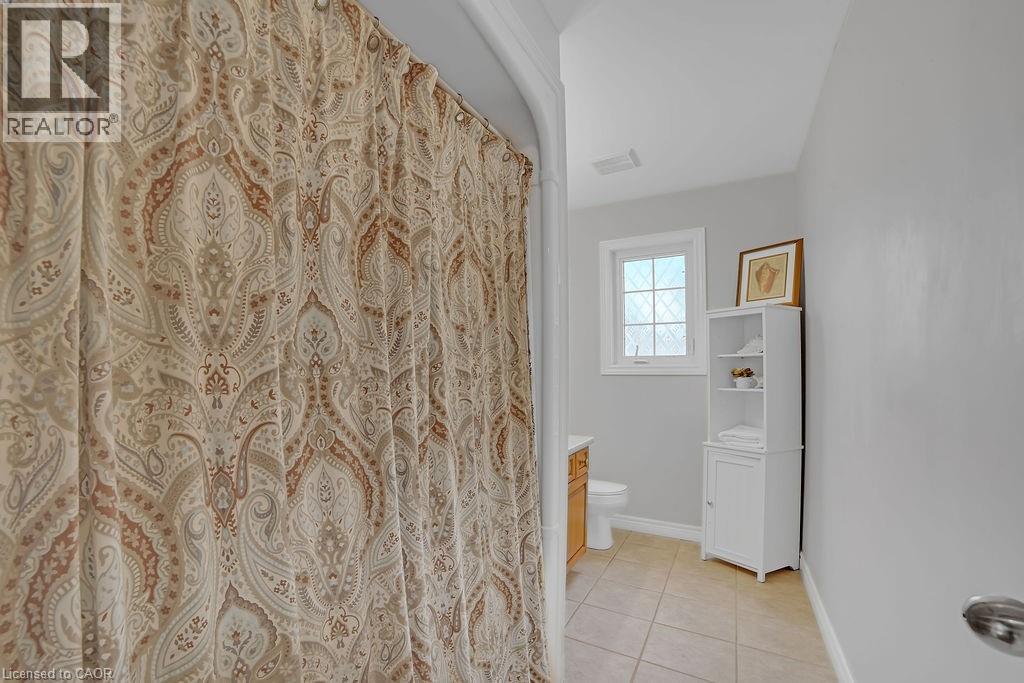 8 Meadowlea Court, Caledonia, Ontario  N3W 2N4 - Photo 29 - 40764339