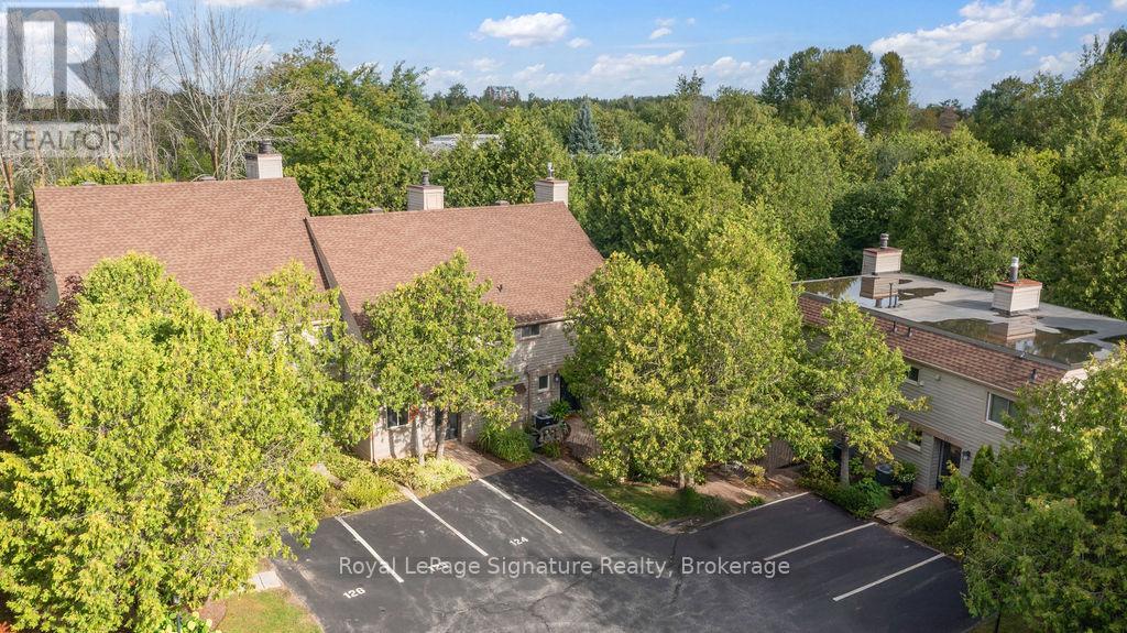 124 ESCARPMENT CRESCENT, Collingwood, Ontario
