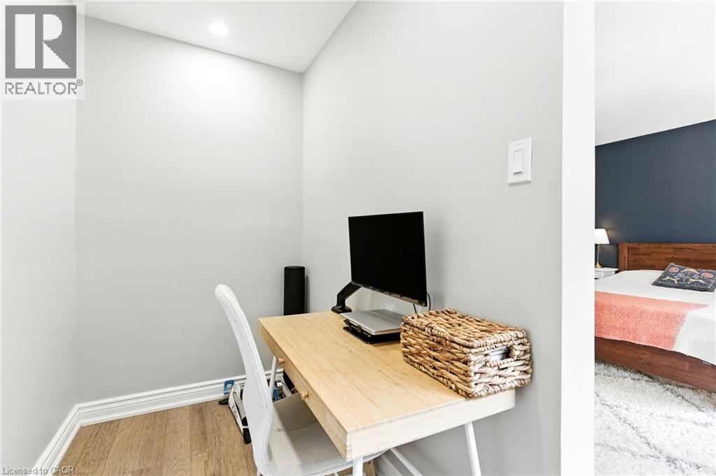 4201 Longmoor Drive Unit# 6, Burlington, Ontario  L7L 5J9 - Photo 31 - 40764034