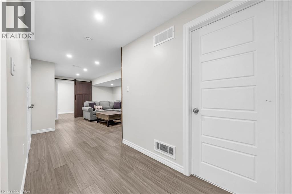 70 Plains Road W Unit# 25, Burlington, Ontario  L7T 0B6 - Photo 25 - 40764823