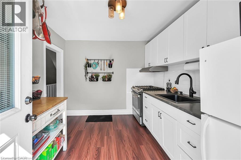 49 East Bend Avenue S, Hamilton, Ontario  L8M 3E4 - Photo 18 - 40764847