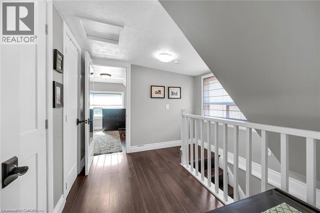 49 East Bend Avenue S, Hamilton, Ontario  L8M 3E4 - Photo 26 - 40764847