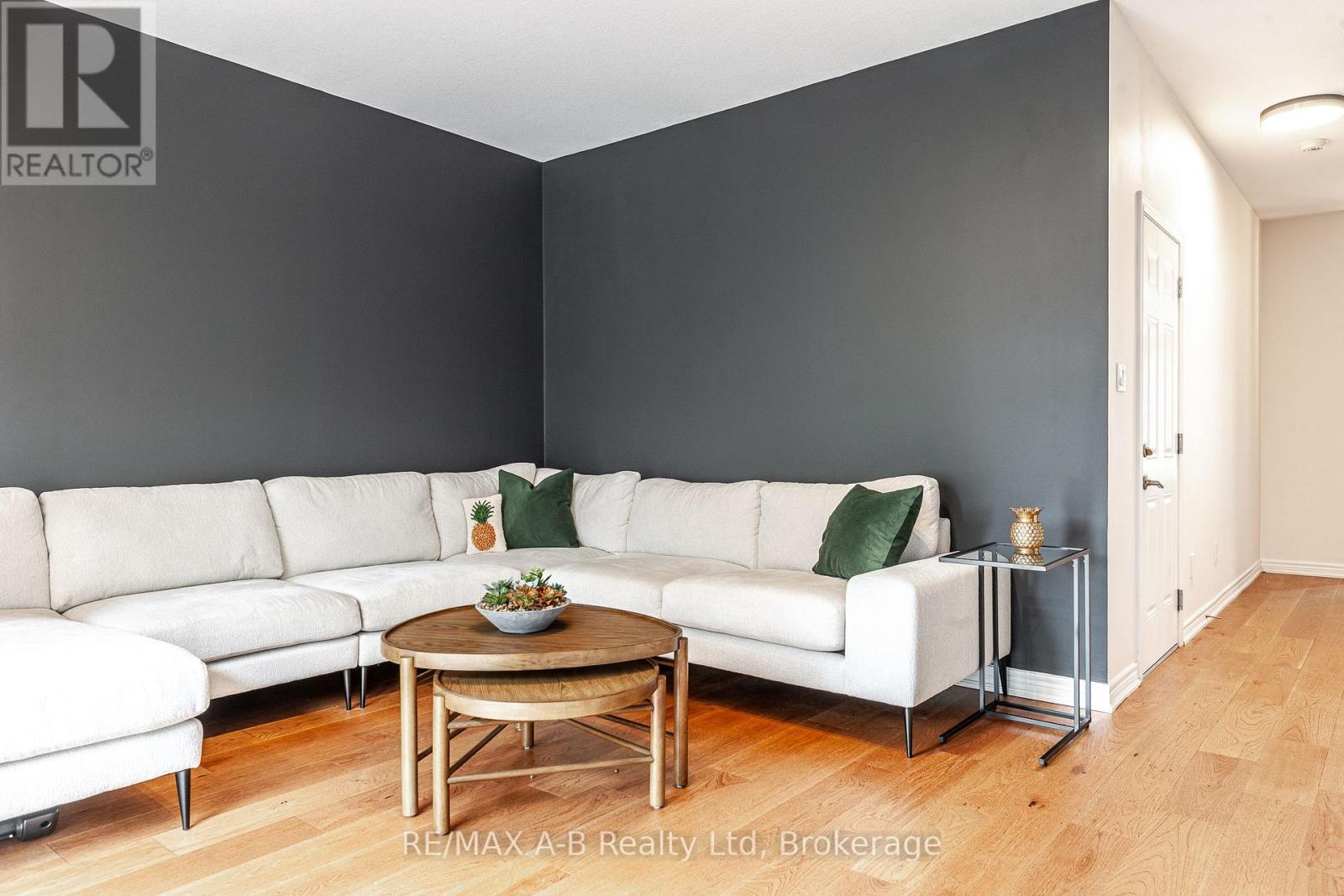 51 - 342 Mill Street, Kitchener, Ontario  N2M 0A4 - Photo 10 - X12372167