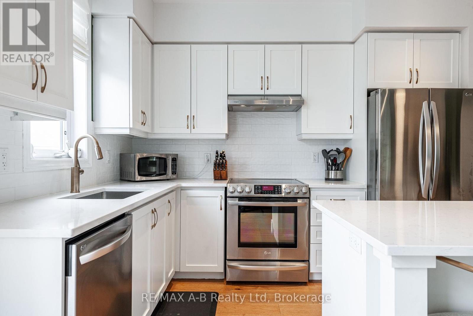 51 - 342 Mill Street, Kitchener, Ontario  N2M 0A4 - Photo 16 - X12372167
