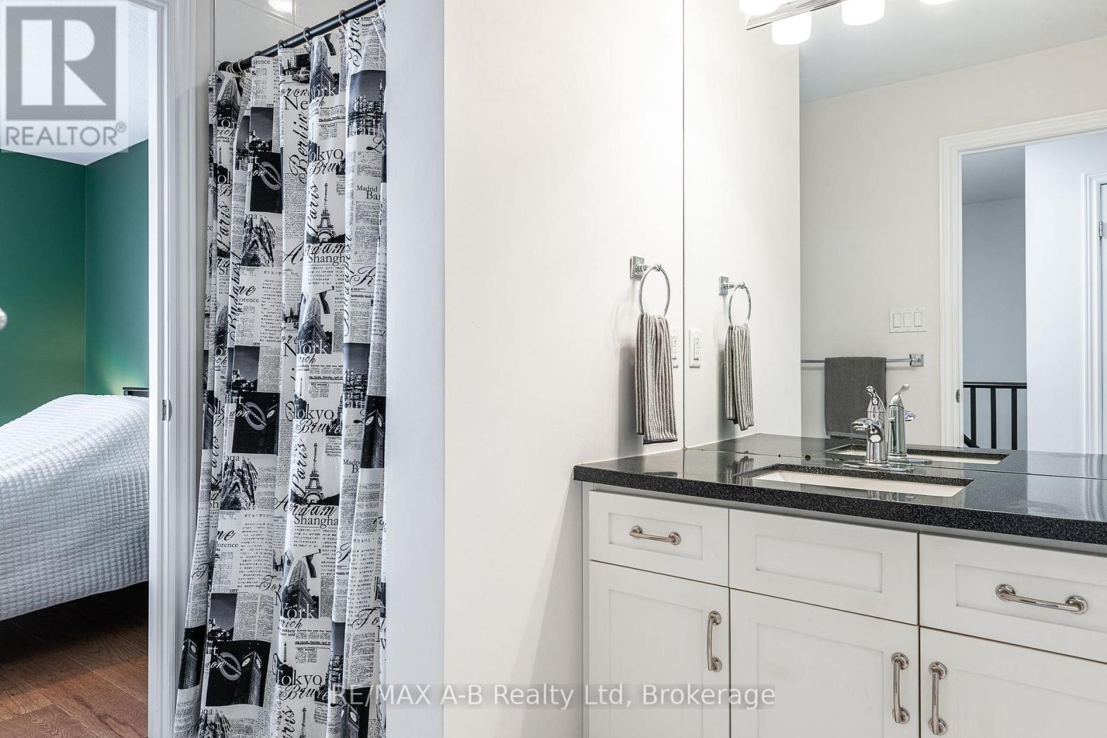 51 - 342 Mill Street, Kitchener, Ontario  N2M 0A4 - Photo 35 - X12372167
