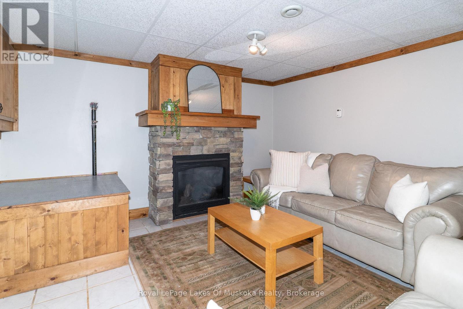 70 Meadow Heights Drive, Bracebridge, Ontario  P1L 1A3 - Photo 20 - X12372183