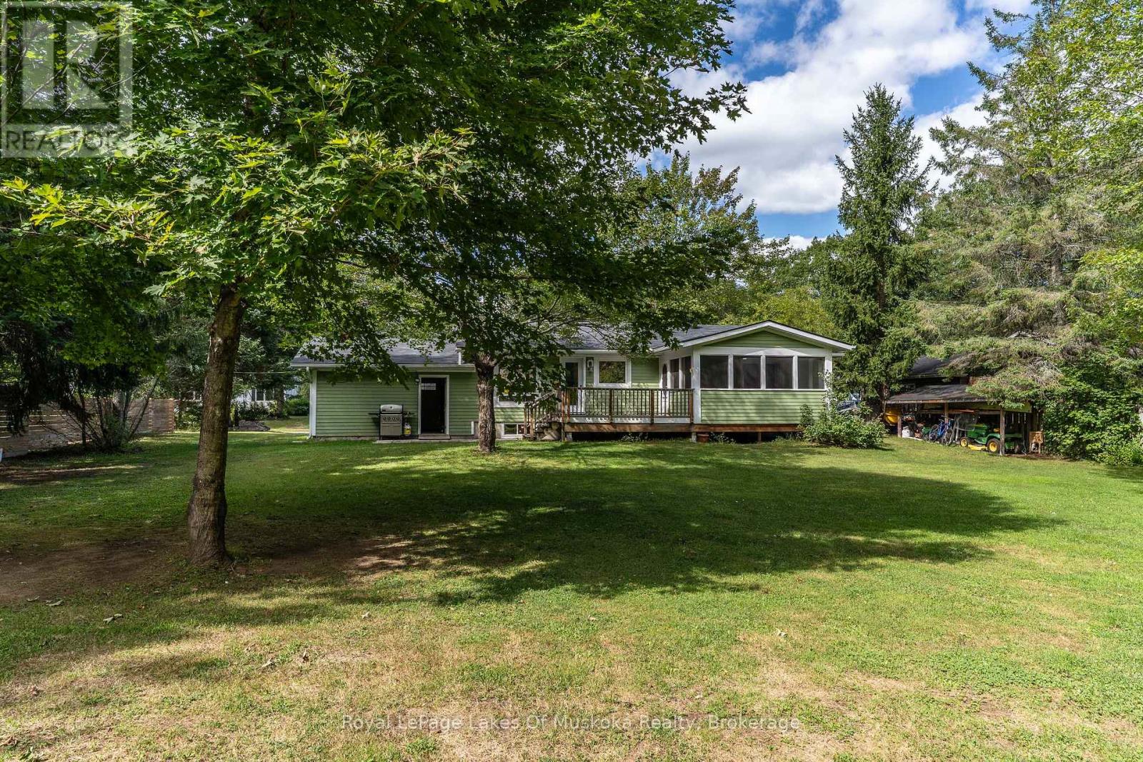 70 Meadow Heights Drive, Bracebridge, Ontario  P1L 1A3 - Photo 37 - X12372183