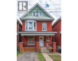 18 HUNTLEY Street, Hamilton, Ontario