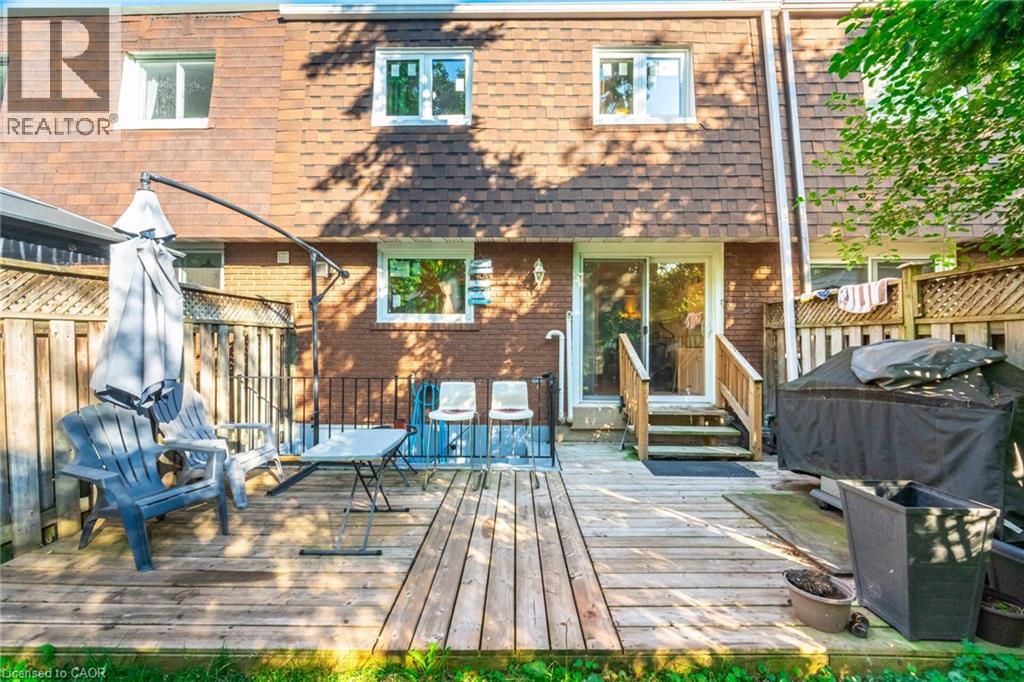 1021 Falgarwood Drive, Oakville, Ontario  L6H 1N7 - Photo 12 - 40764886