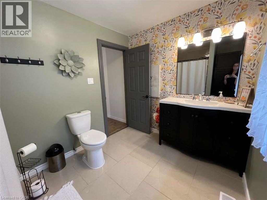 915 Governors Road, Dundas, Ontario  L9H 5E3 - Photo 29 - 40764893