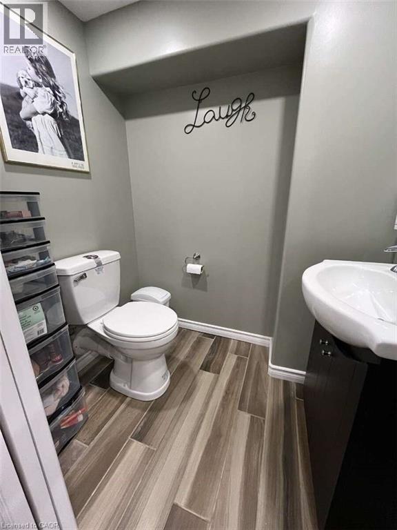 915 Governors Road, Dundas, Ontario  L9H 5E3 - Photo 41 - 40764893