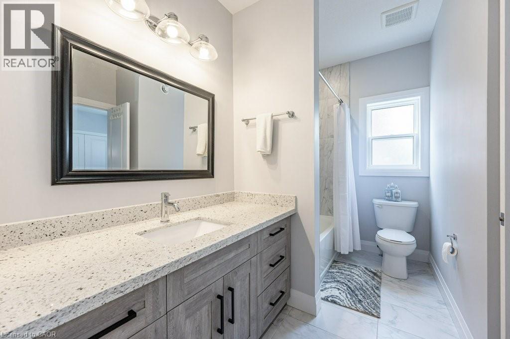 204 Fifth Avenue, Kitchener, Ontario  N2C 1P7 - Photo 19 - 40762600