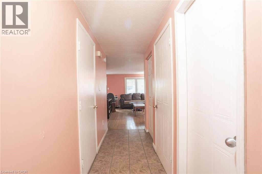 78 Grandridge Crescent, Guelph, Ontario  N1H 8G3 - Photo 9 - 40764929