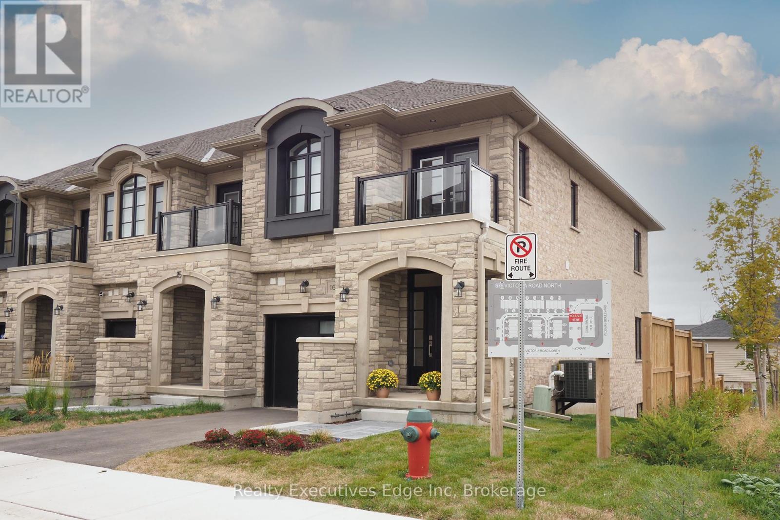 16 - 675 VICTORIA ROAD N, Guelph, Ontario