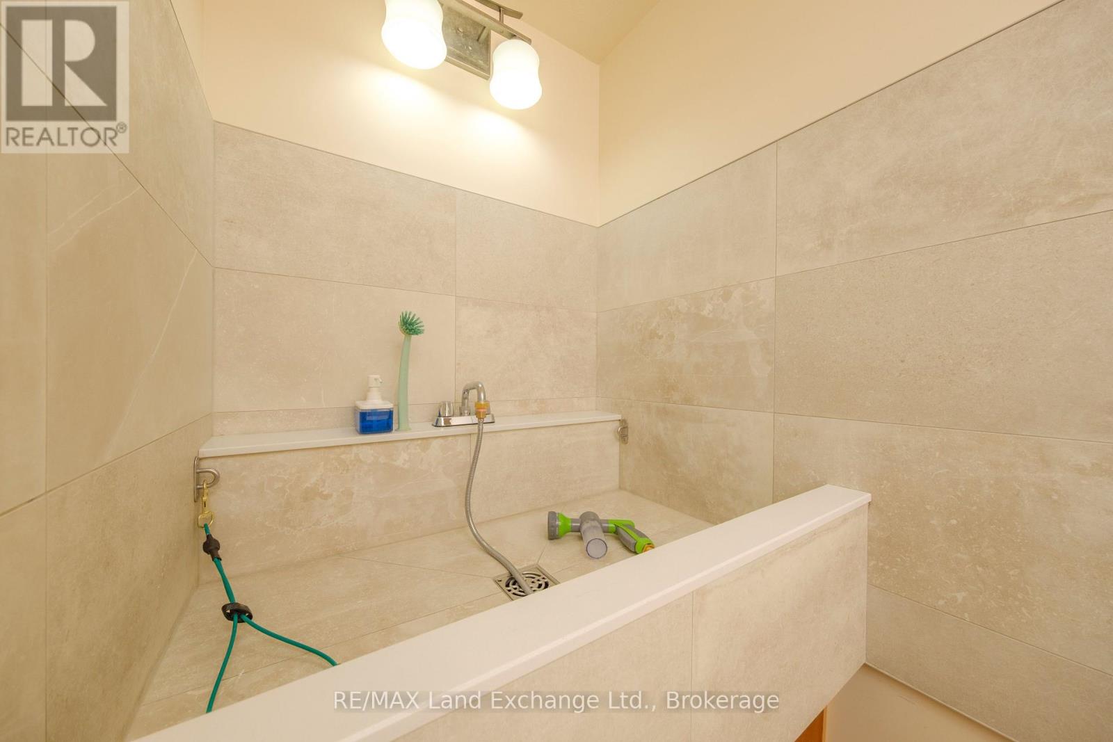 511 Havelock Street, Huron-Kinloss, Ontario  N0G 2H0 - Photo 33 - X12372855