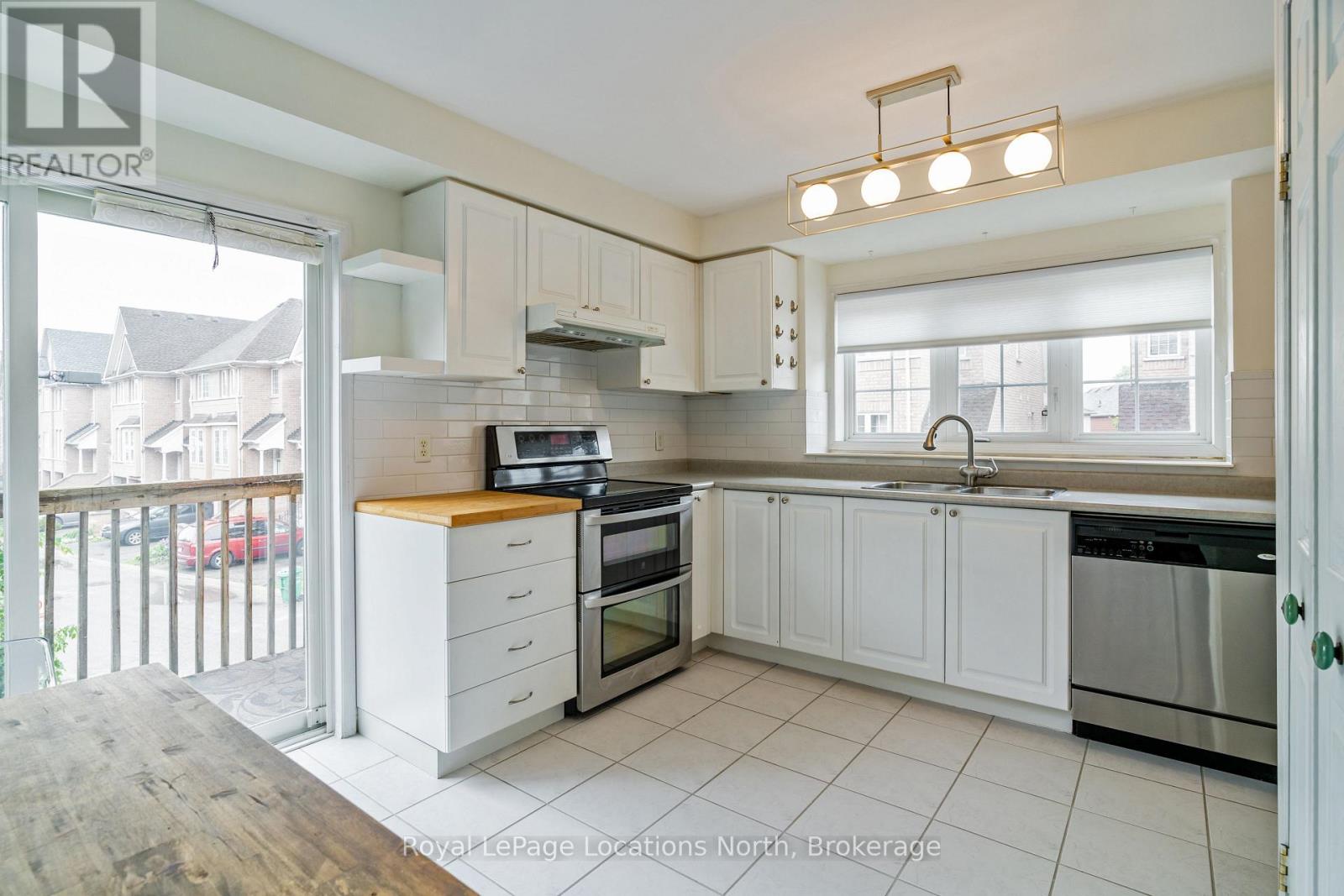 111 - 50 Strathaven Drive, Mississauga, Ontario  L5R 4E7 - Photo 7 - W12372862