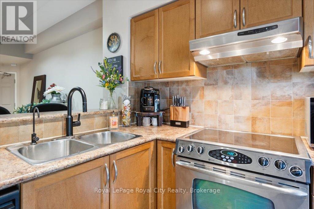 101 - 308 Watson Parkway N, Guelph, Ontario  N1E 0G7 - Photo 17 - X12372924