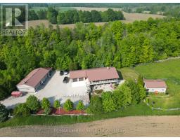 390 PARADISE LAKE STREET, Huron-Kinloss, Ontario
