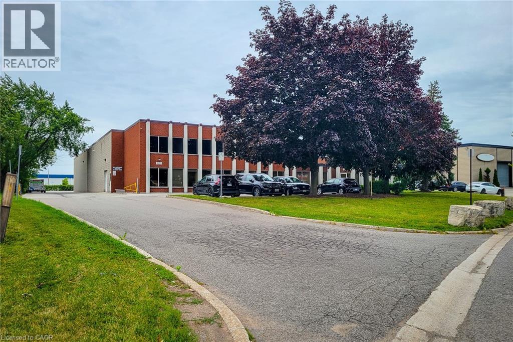 1070 HERITAGE Road Unit# 1, Burlington, Ontario
