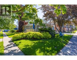 100 MARKET Street E, Port Dover, Ontario