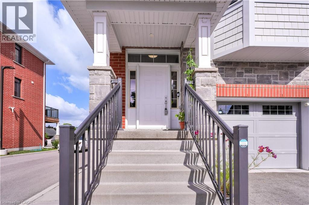 170 Benton Street S, Kitchener, Ontario  N2G 3H8 - Photo 4 - 40765023