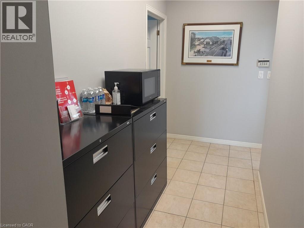 245 Argyle Street S Unit# 1, Caledonia, Ontario  N3W 1K7 - Photo 10 - 40765085