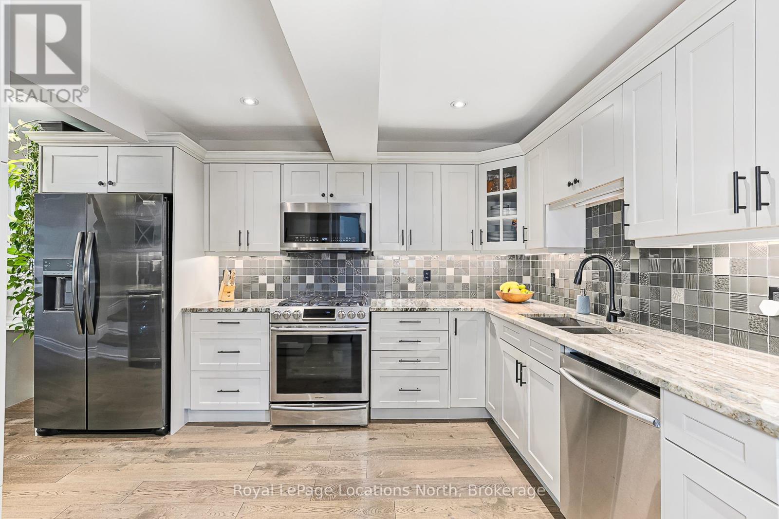 434 Oak Street, Collingwood, Ontario  L9Y 2Y7 - Photo 10 - S12374876