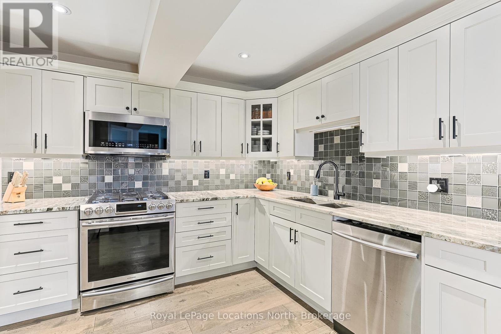 434 Oak Street, Collingwood, Ontario  L9Y 2Y7 - Photo 11 - S12374876