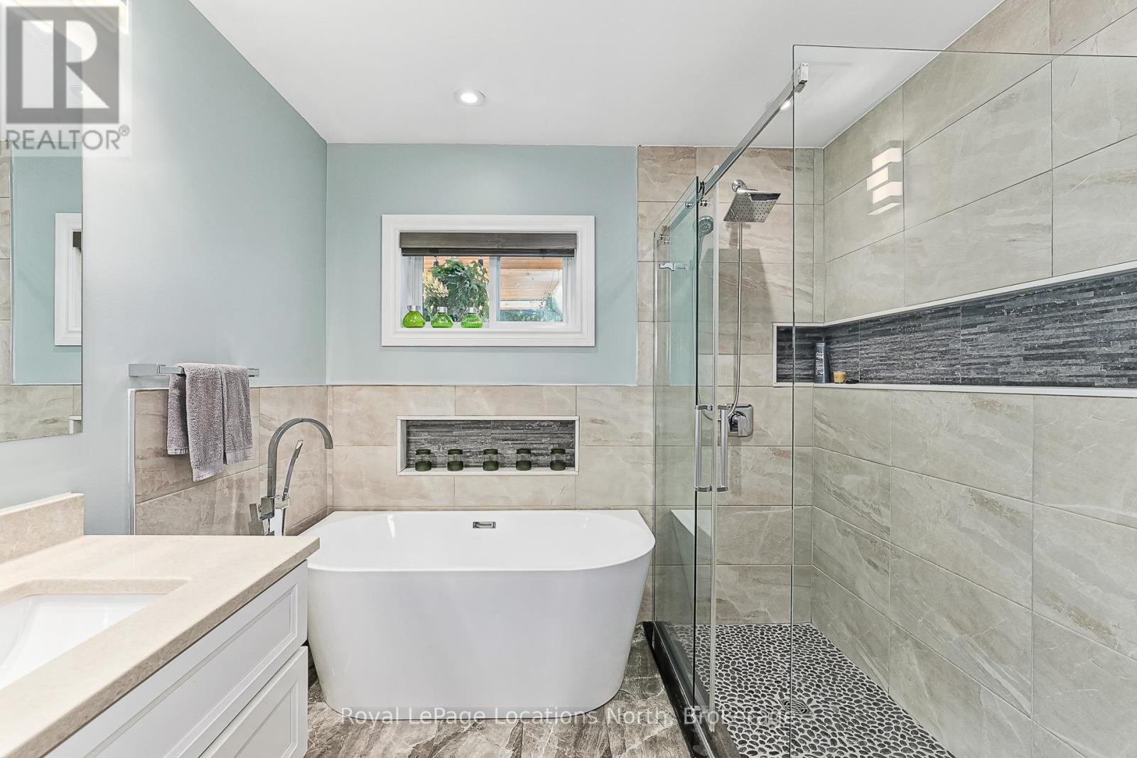 434 Oak Street, Collingwood, Ontario  L9Y 2Y7 - Photo 16 - S12374876