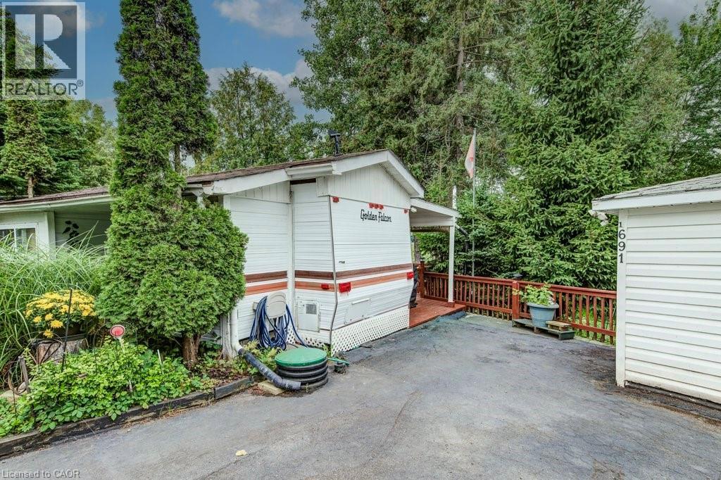 691 Oak Crescent, Centre Wellington, Ontario  N1M 2W5 - Photo 3 - 40763319