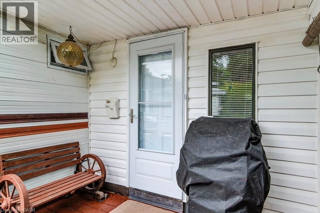 691 Oak Crescent, Centre Wellington, Ontario  N1M 2W5 - Photo 6 - 40763319