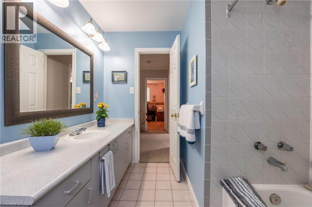 168 Sirente Drive, Hamilton, Ontario  L9A 5H1 - Photo 28 - 40765423