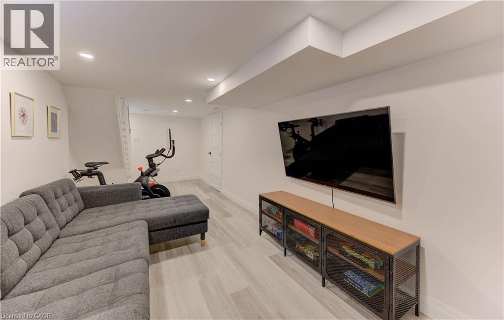 88 Dekay Street, Kitchener, Ontario  N2H 3T6 - Photo 25 - 40764851