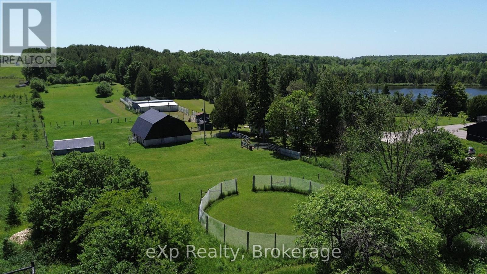 125 LAKE DRIVE, West Grey, Ontario