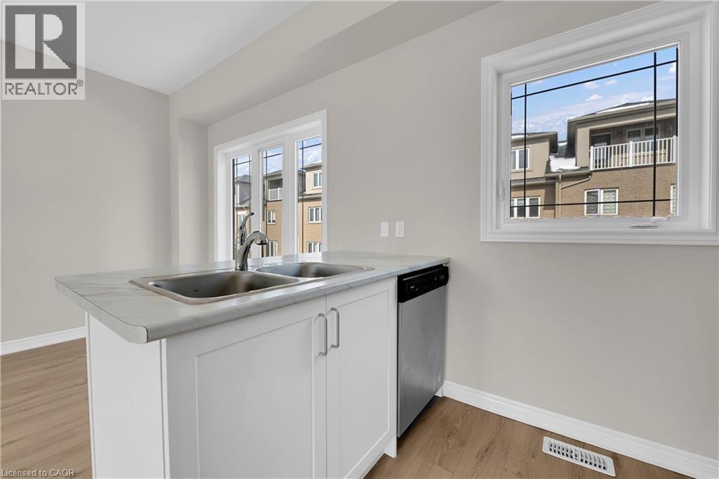 19 Picardy Drive Unit# 6, Hamilton, Ontario  L8J 0M7 - Photo 12 - 40765427