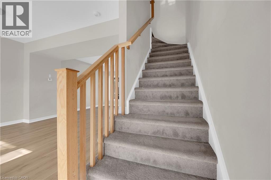 19 Picardy Drive Unit# 6, Hamilton, Ontario  L8J 0M7 - Photo 18 - 40765427