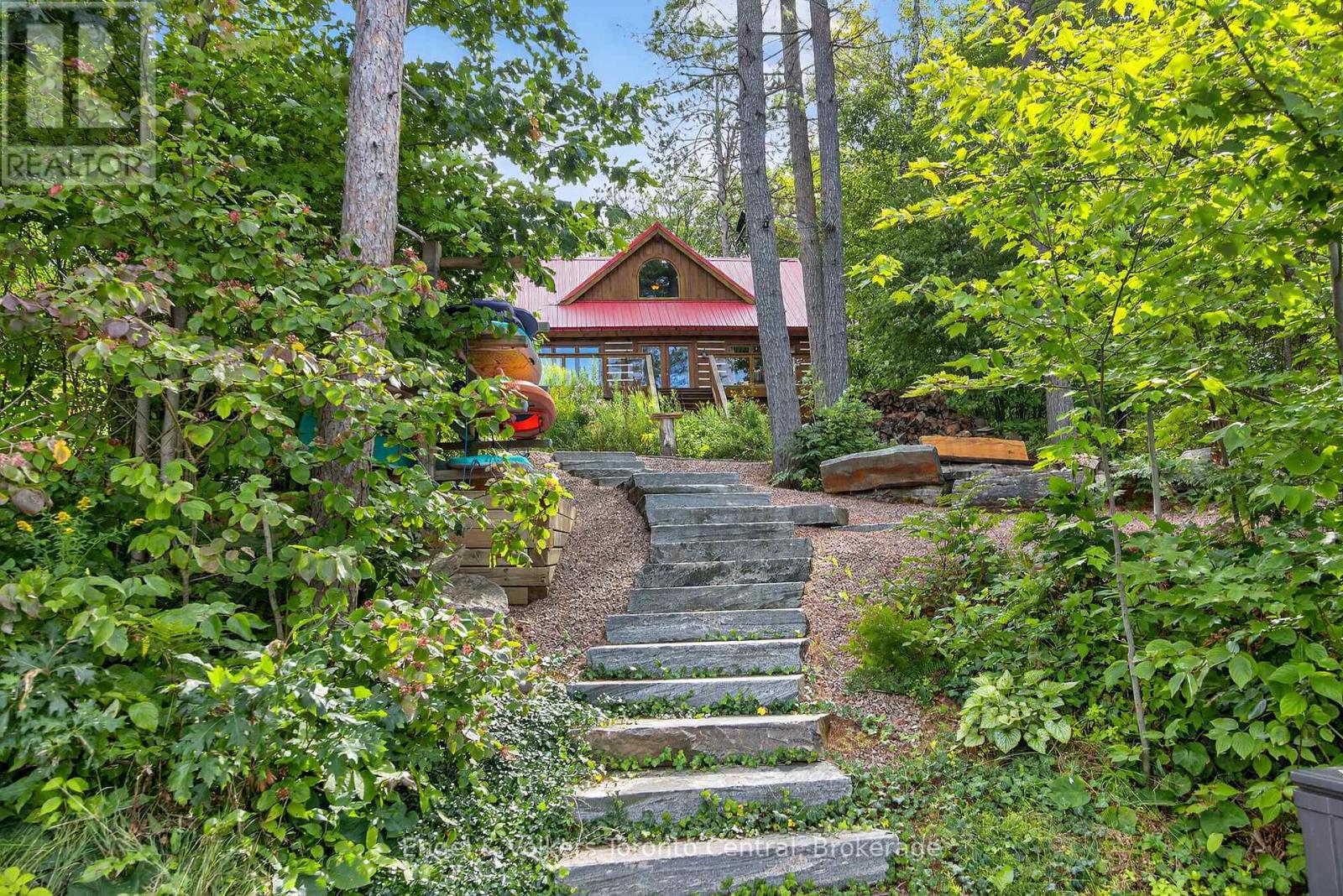 1042 Amanda Ln - 1750 Frank Cooper Trail, Gravenhurst, Ontario  P1P 1R3 - Photo 43 - X12376344