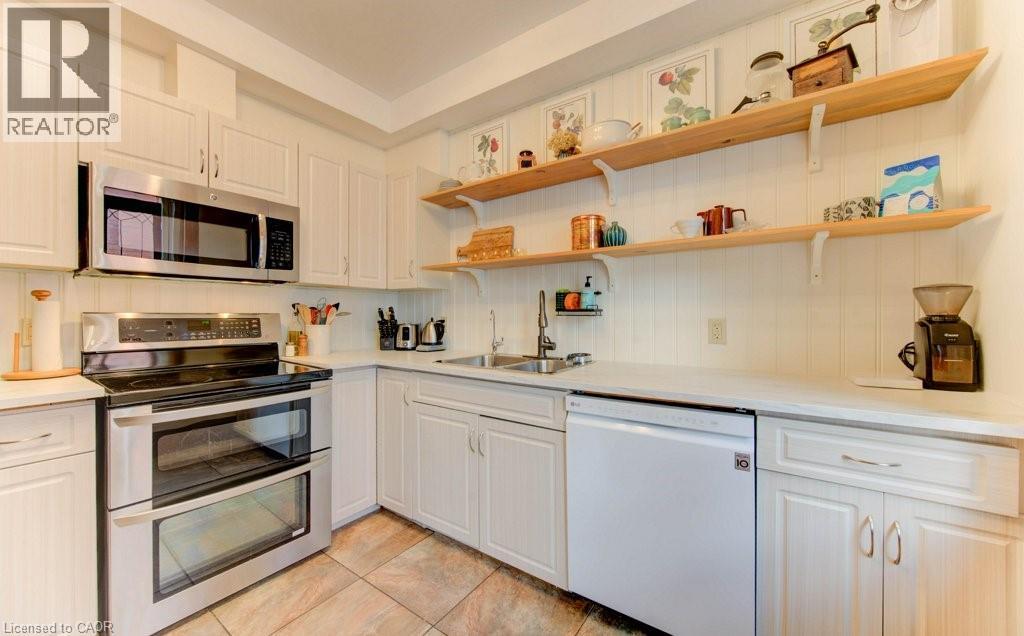921 Moore Street, Cambridge, Ontario  N3H 3C2 - Photo 15 - 40765311