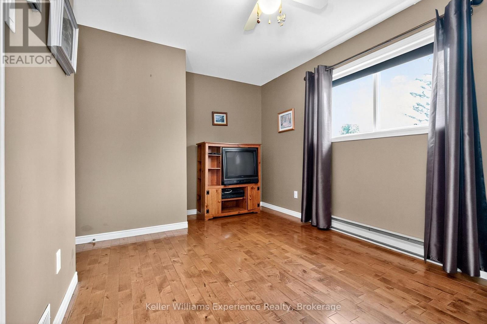 12 Kilpper Drive, South River, Ontario  P0A 1X0 - Photo 31 - X12376698