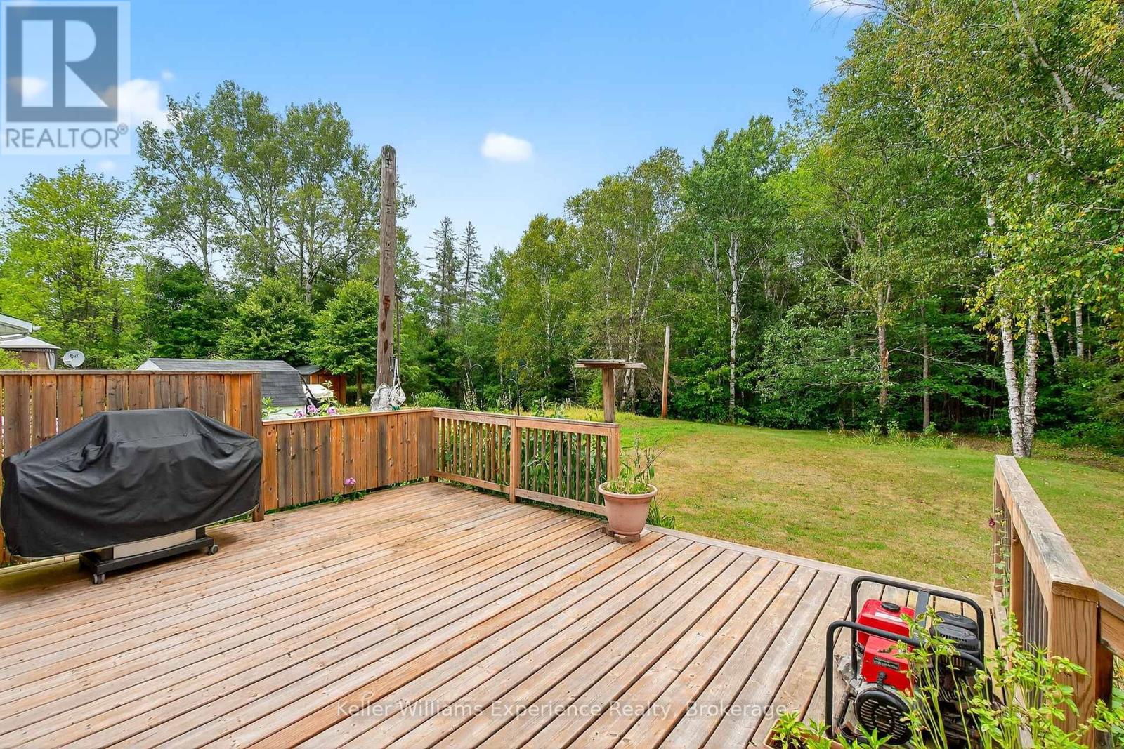 12 Kilpper Drive, South River, Ontario  P0A 1X0 - Photo 36 - X12376698