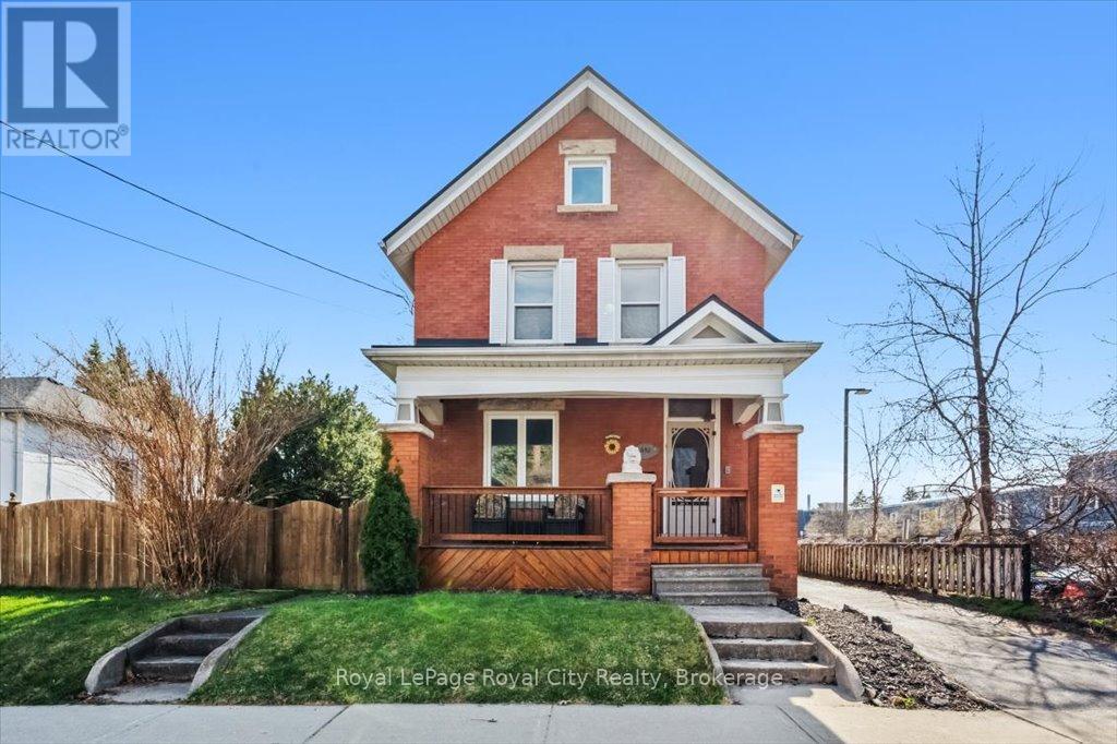572 WOOLWICH STREET, Guelph, Ontario
