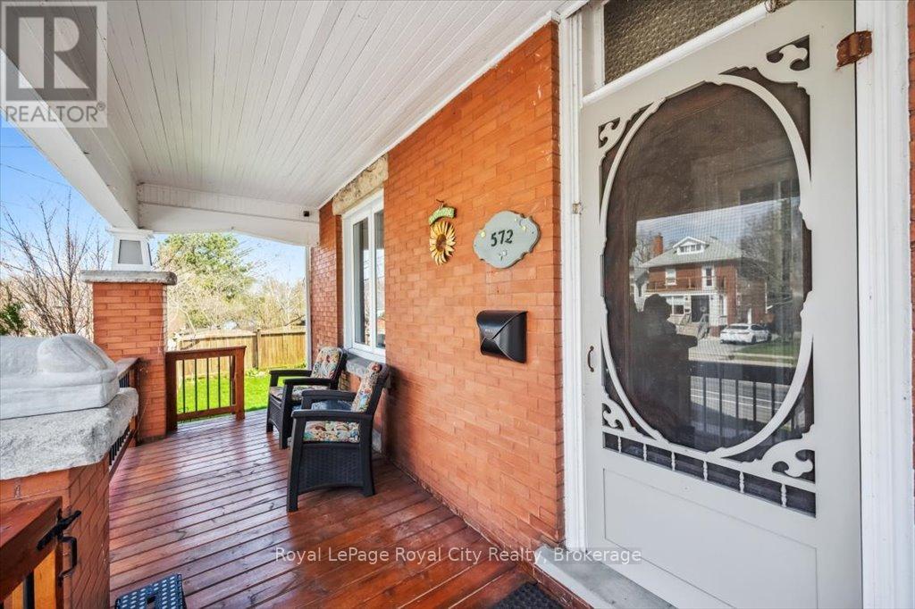 572 Woolwich Street, Guelph, Ontario  N1H 3Y2 - Photo 7 - X12376713