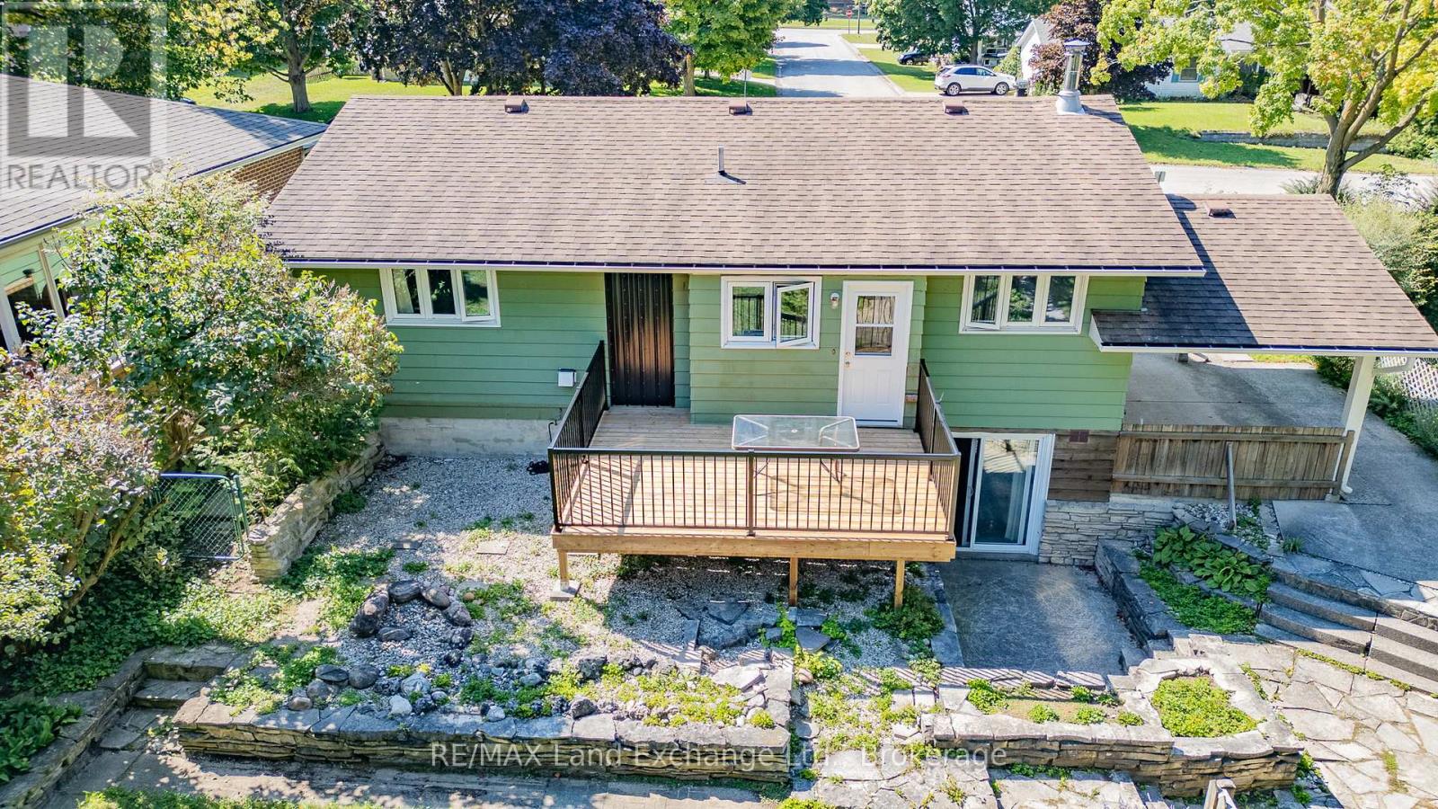 795 Green Street, Saugeen Shores, Ontario  N0H 2C4 - Photo 2 - X12376833