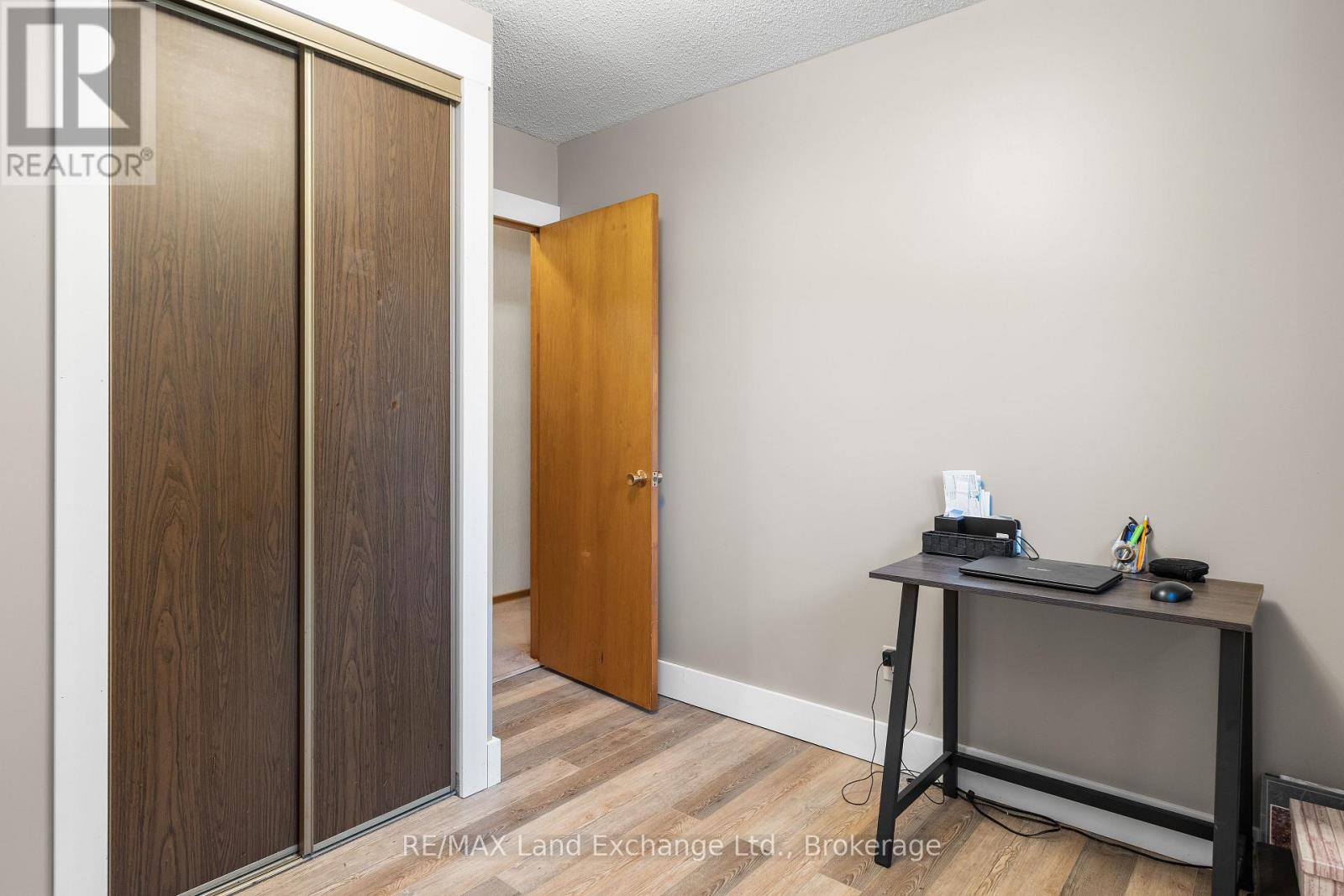 795 Green Street, Saugeen Shores, Ontario  N0H 2C4 - Photo 20 - X12376833