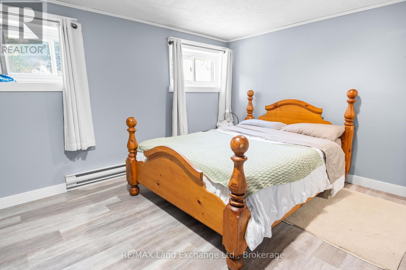 795 Green Street, Saugeen Shores, Ontario  N0H 2C4 - Photo 32 - X12376833
