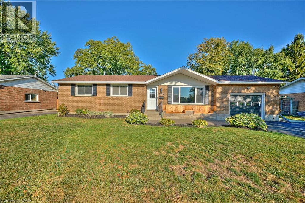 982 JOHN Street, Dunnville, Ontario