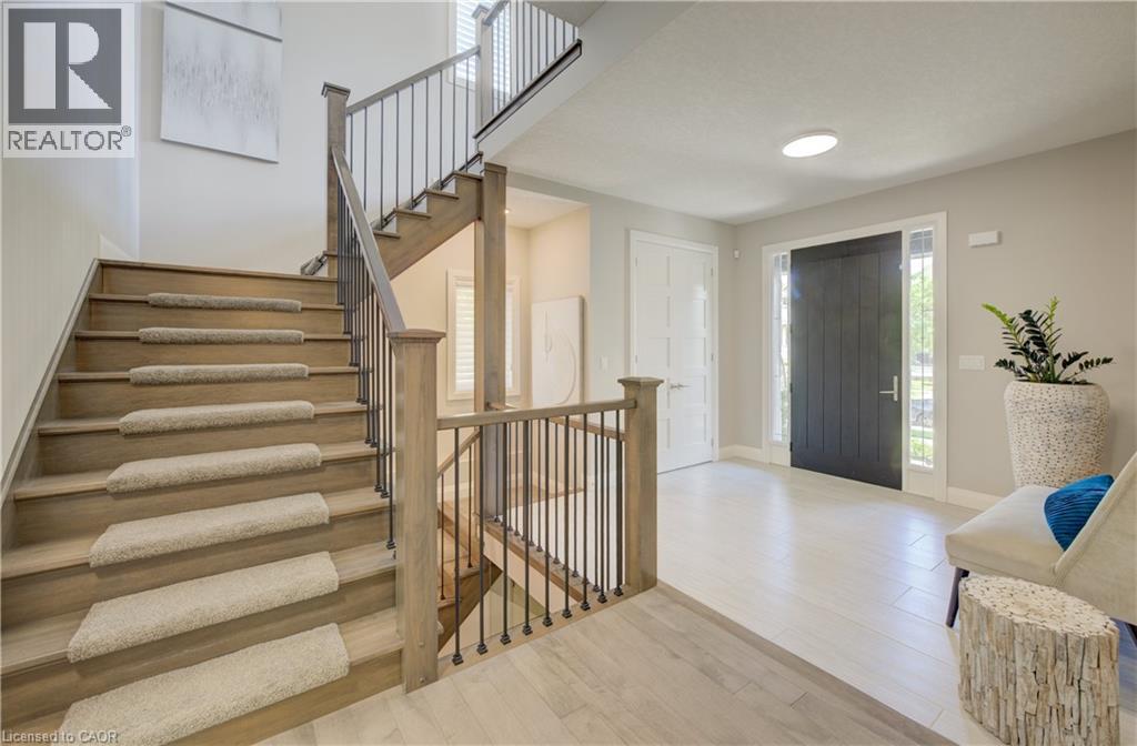 11 Deer Creek Street, Kitchener, Ontario  N2A 0E7 - Photo 4 - 40765151