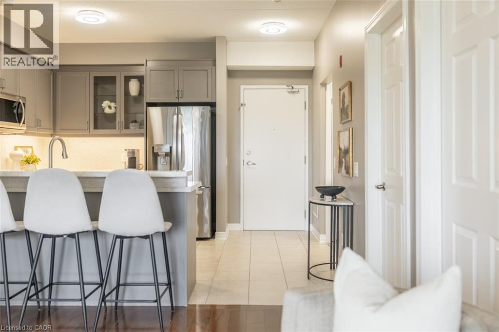 1379 Costigan Road Unit# 408, Milton, Ontario  L9T 2K6 - Photo 4 - 40763933