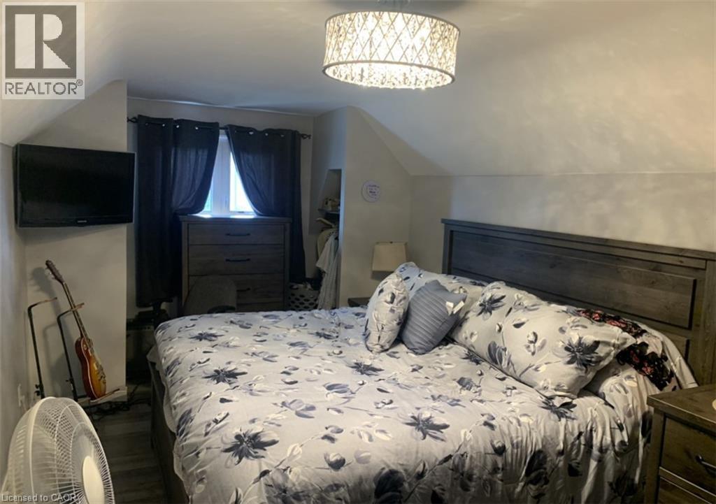 65 Tuxedo Avenue N, Hamilton, Ontario  L8H 4P6 - Photo 14 - 40765494