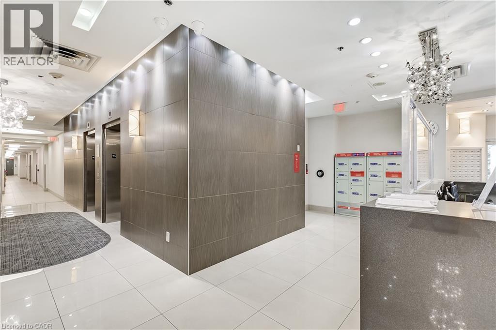 3865 Lake Shore Boulevard W Unit# 320, Toronto, Ontario  M8W 0A2 - Photo 5 - 40764943
